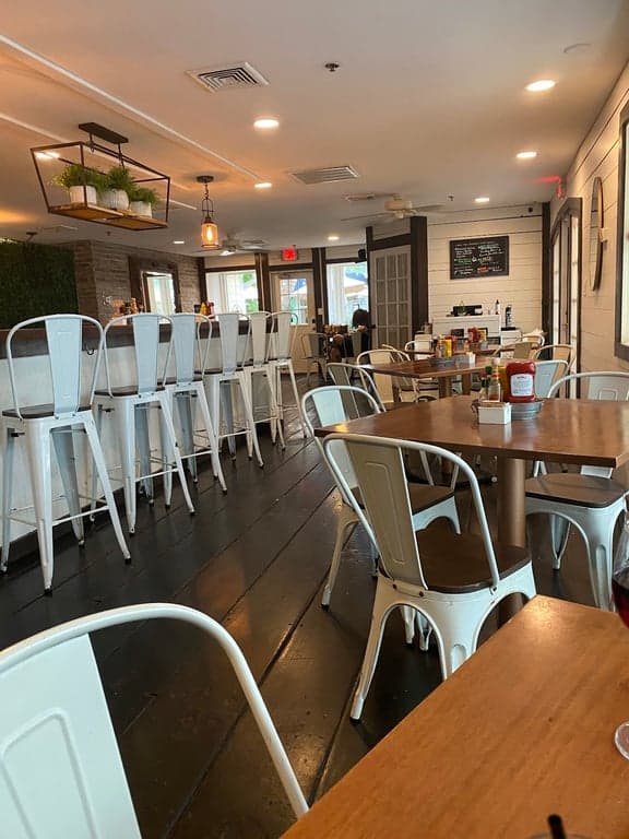 Smith House Restaurant and Tavern photo