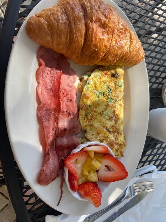 Summer Day Cafe photo