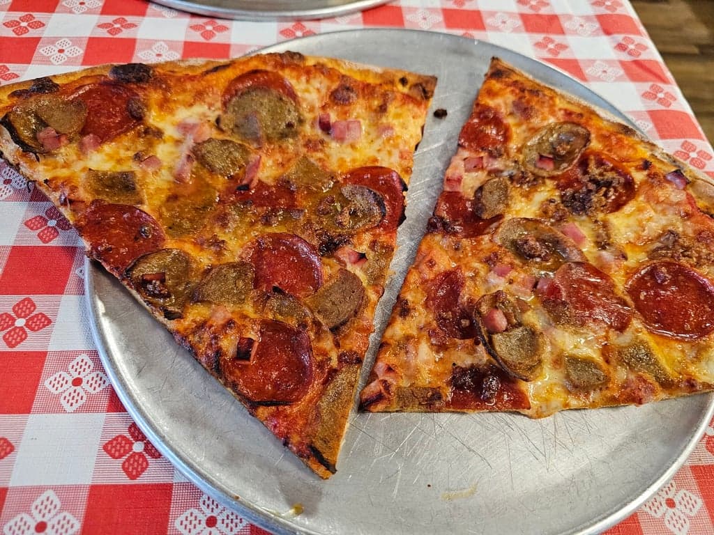 Tony's N.Y. Pizza photo