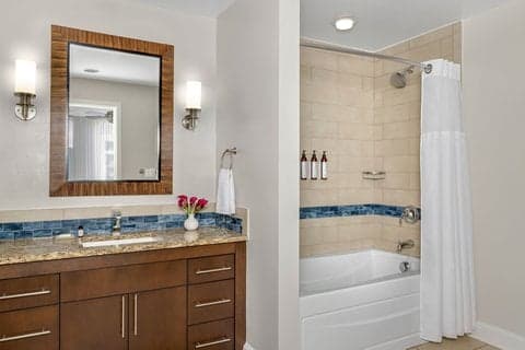 Marriott's Crystal Shores photo