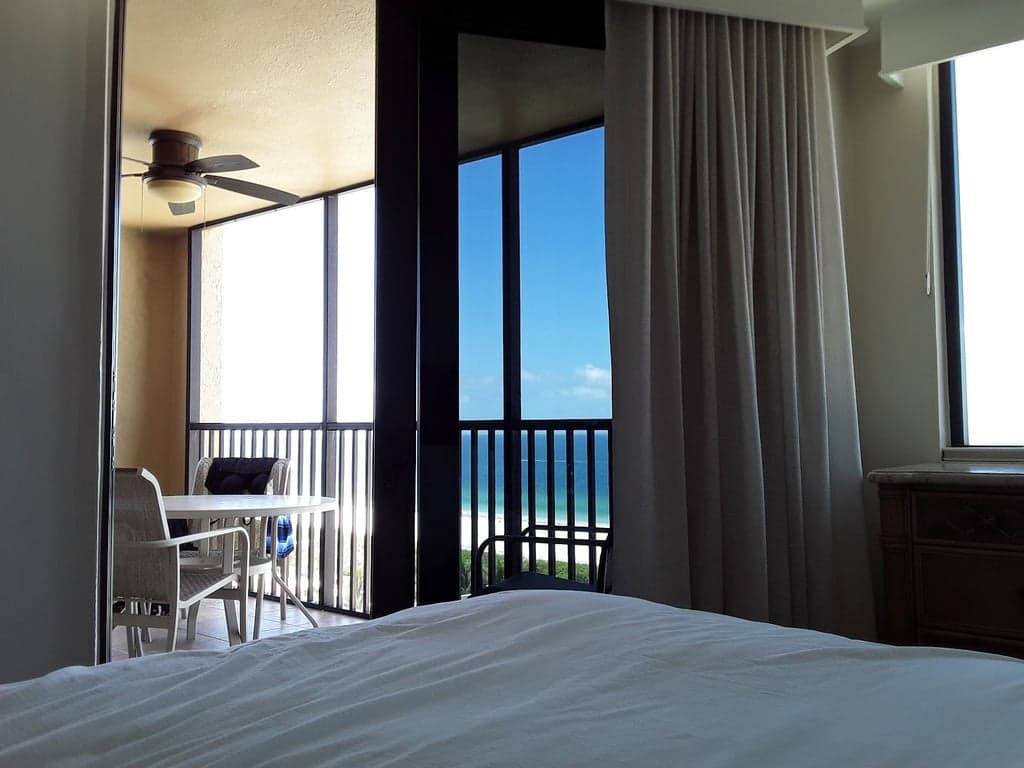 Eagle's Nest Beach Resort, a Hilton Grand Vacations Club photo