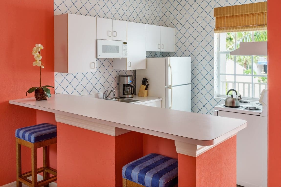 Olde Marco Island Inn & Suites photo