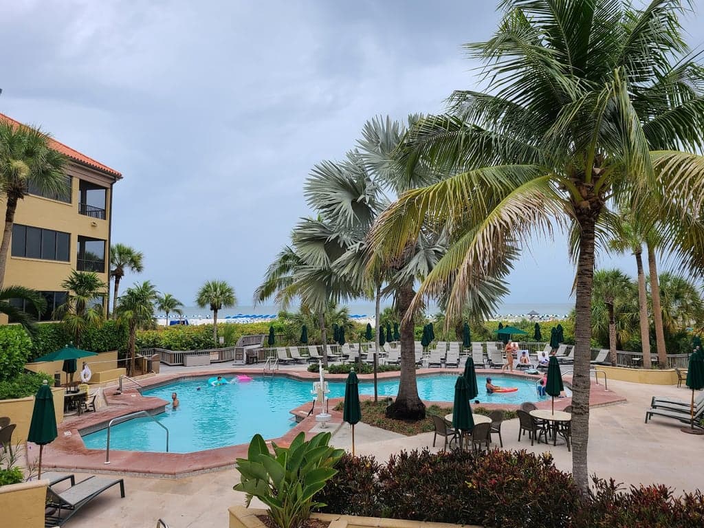 Eagle's Nest Beach Resort, a Hilton Grand Vacations Club photo