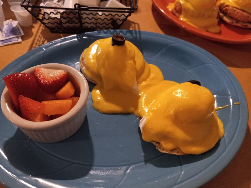 Hoot's Breakfast & Lunch photo