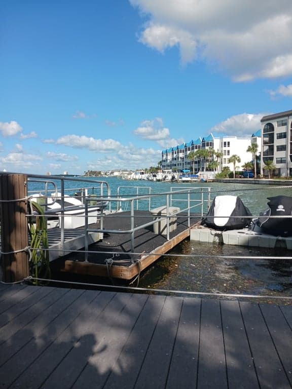 Dolphin Tiki Bar & Grill photo