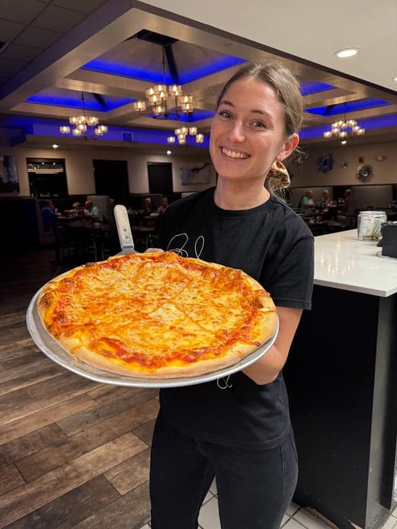 Cav's Kitchen & Cocktails photo