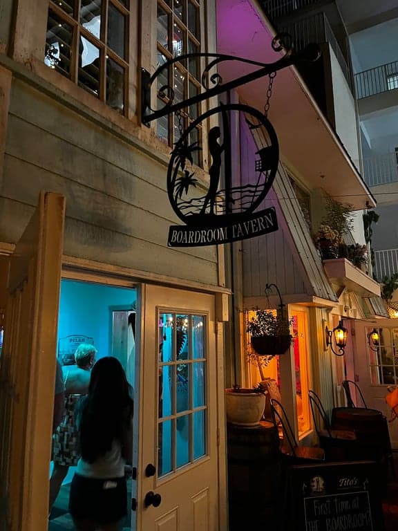 Smith House Restaurant and Tavern photo