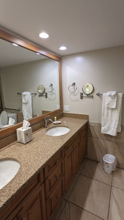 Eagle's Nest Beach Resort, a Hilton Grand Vacations Club photo