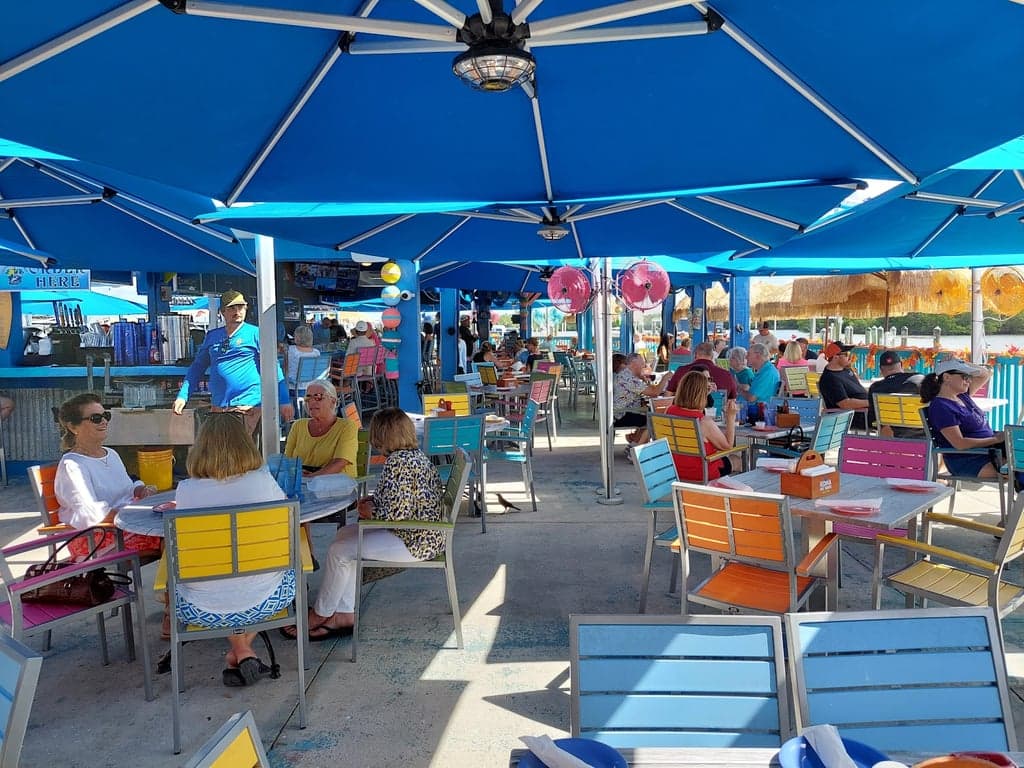 Island Gypsy Cafe & Marina Bar photo