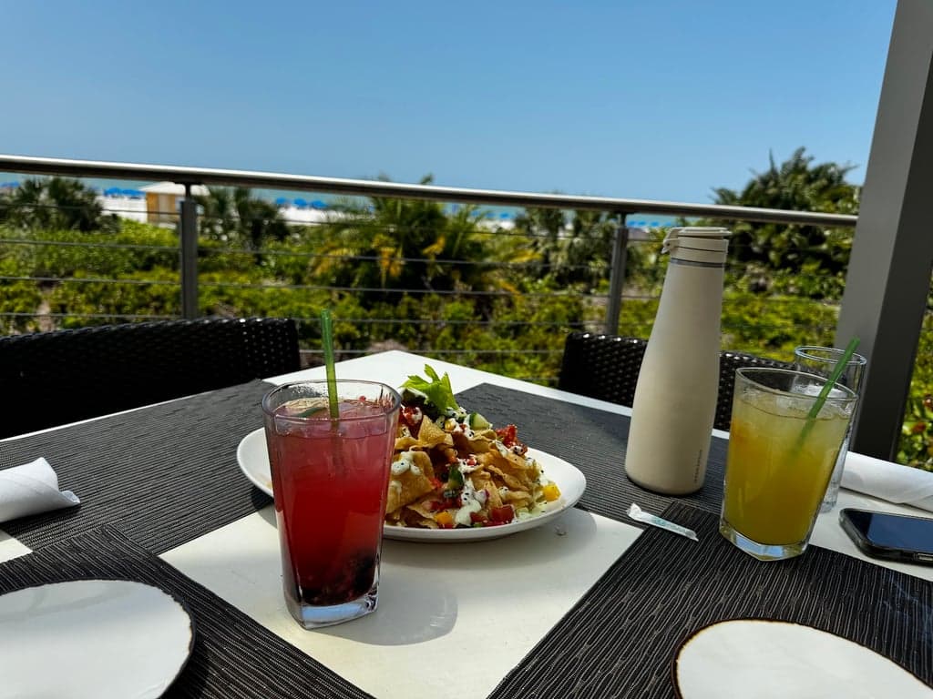 The Deck at 560 photo