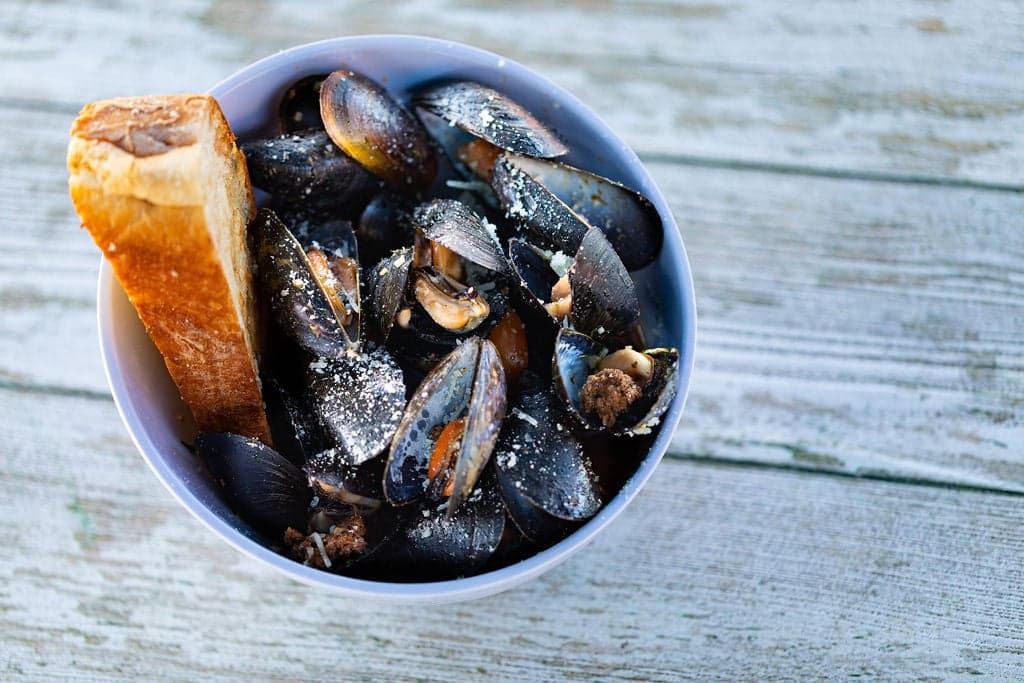 Island Gypsy Cafe & Marina Bar photo