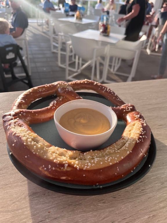 Stilts Bar & Grill photo